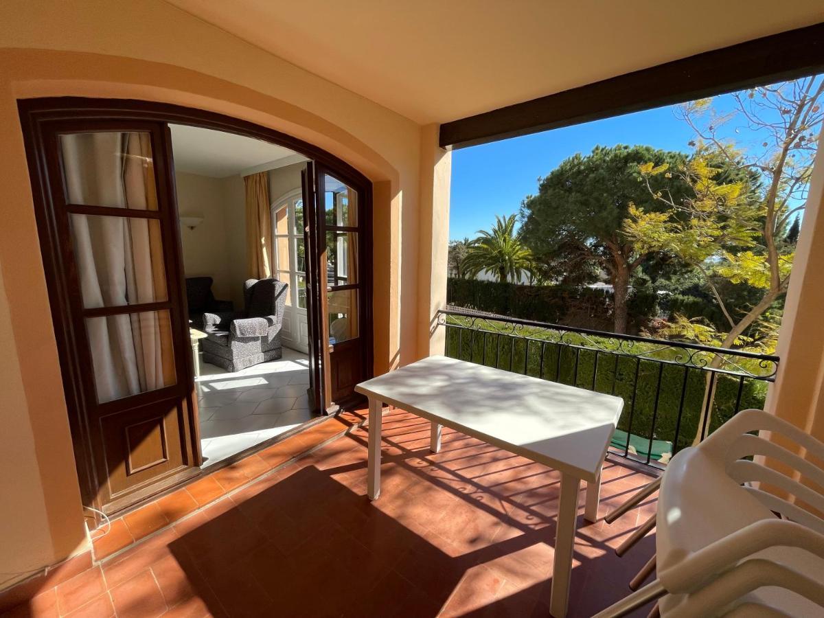 El Toro Apartment *