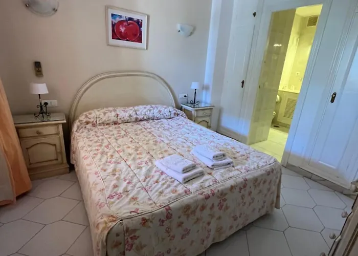 Apartamentos El Toro